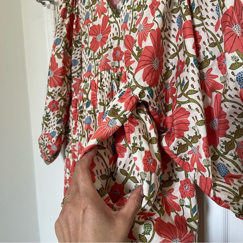 Gigio Coral Red Floral Puff Sleeve Mini Dress, size small - Picture 5 of 7